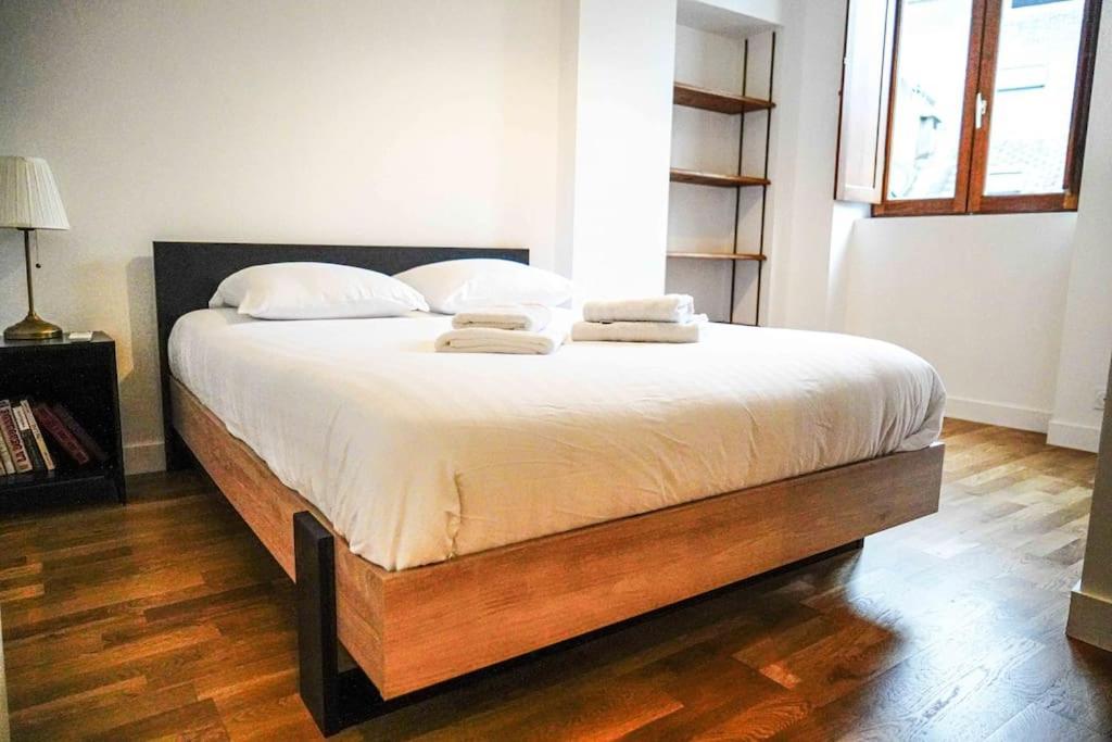 Le Rive Hugo • Elegance & Art De Vivre Apartment Chateauroux Exterior photo